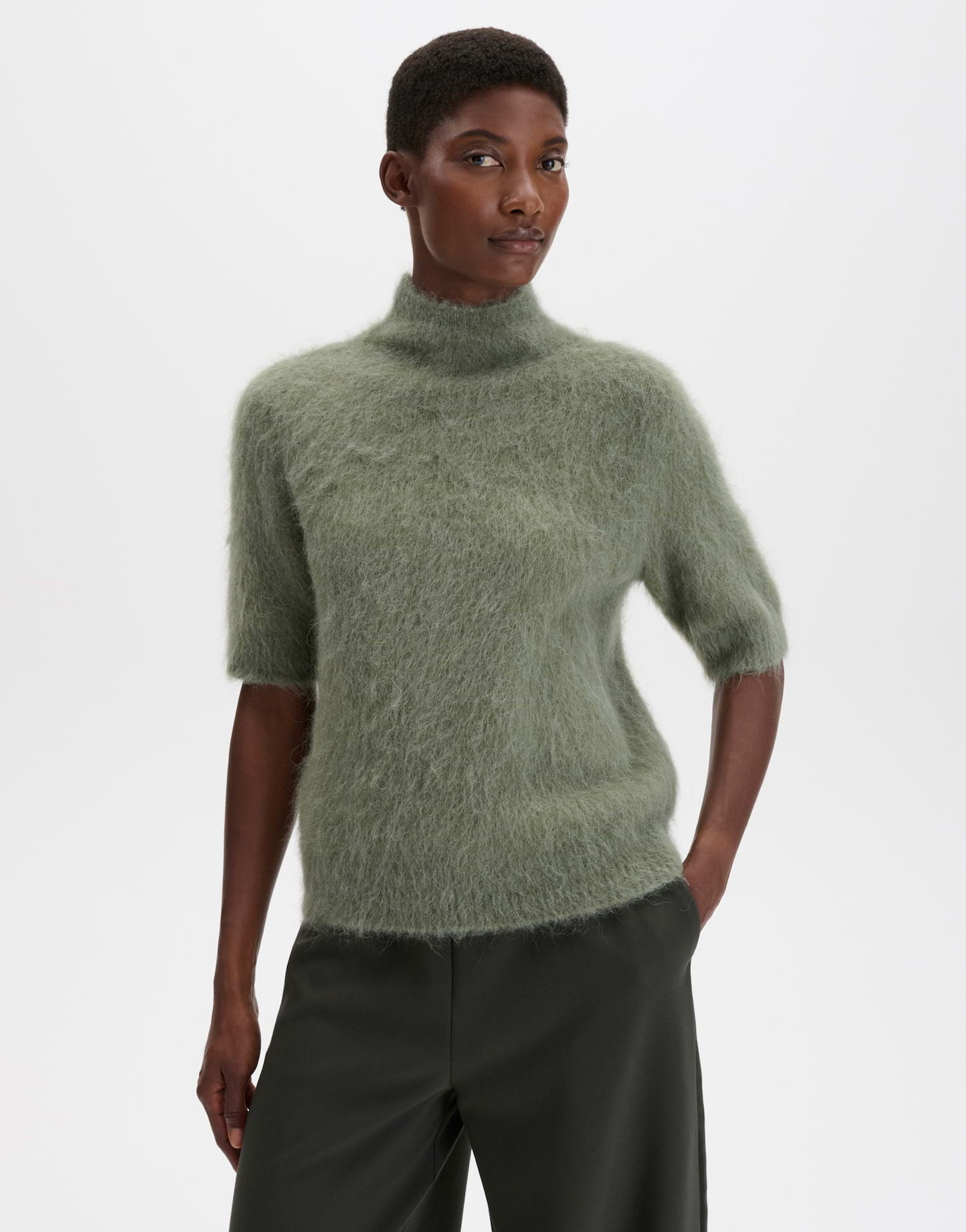 Boxy Strickshirt aus flauschigen Effektgarn Tuomina
