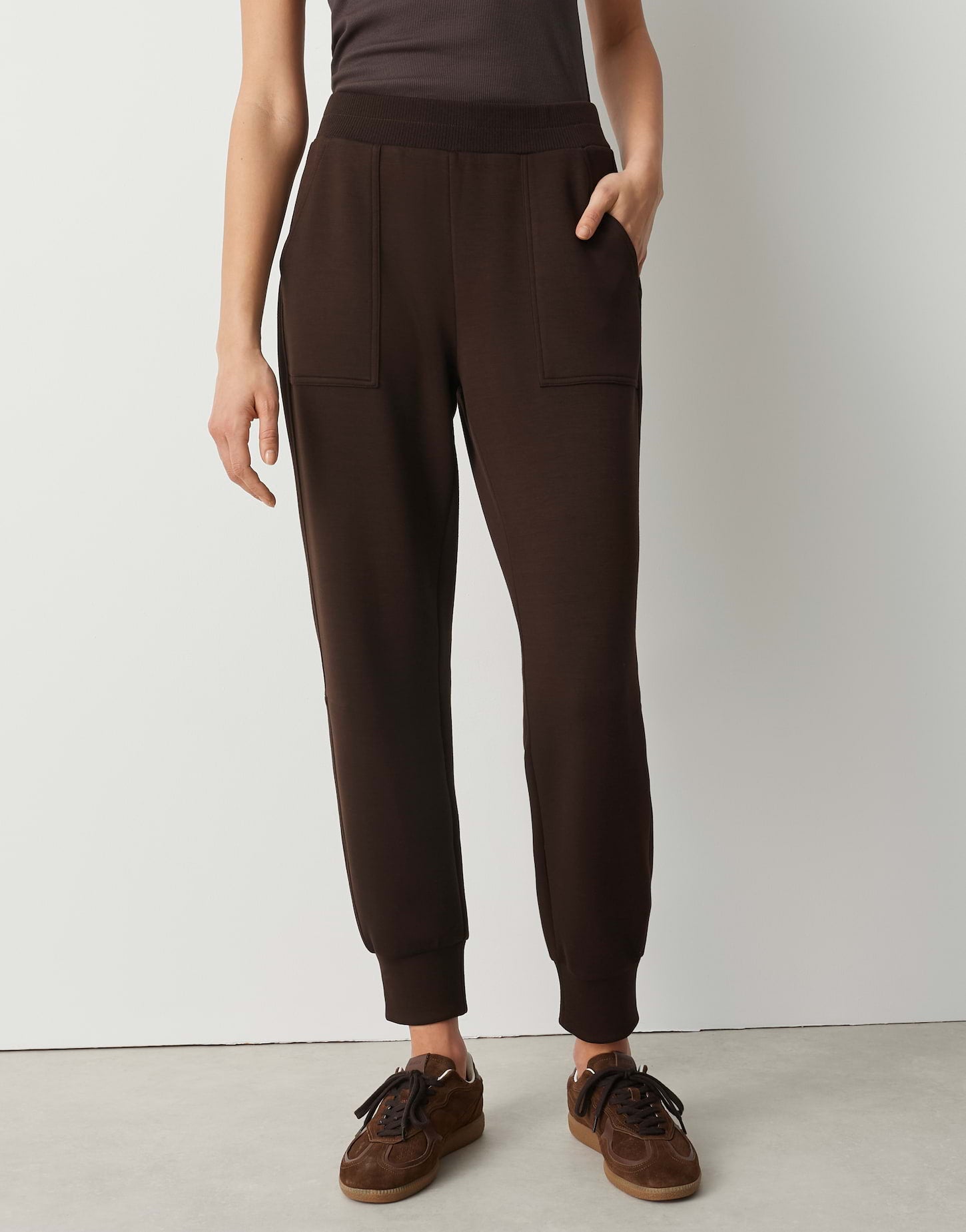 OPUS Relaxed Jogpants mit samtiger Optik Myha club