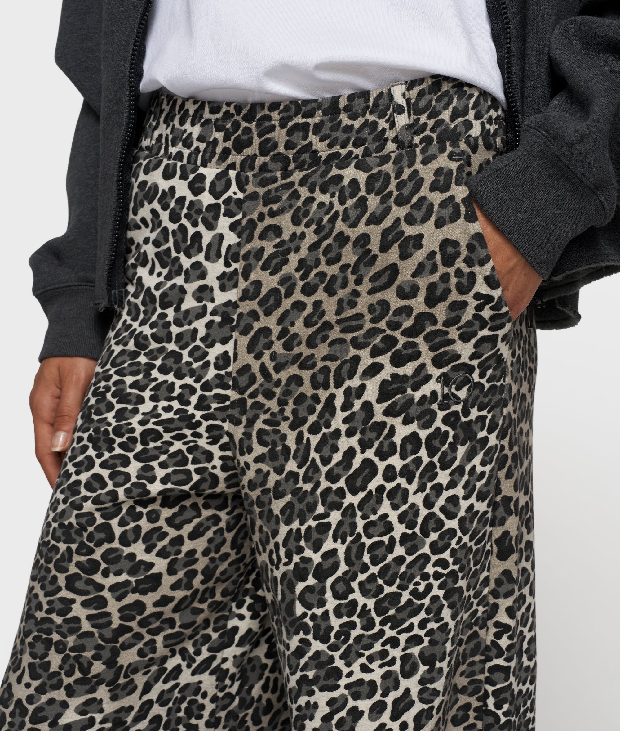 10DAYS Hose wide leg jogger leopard