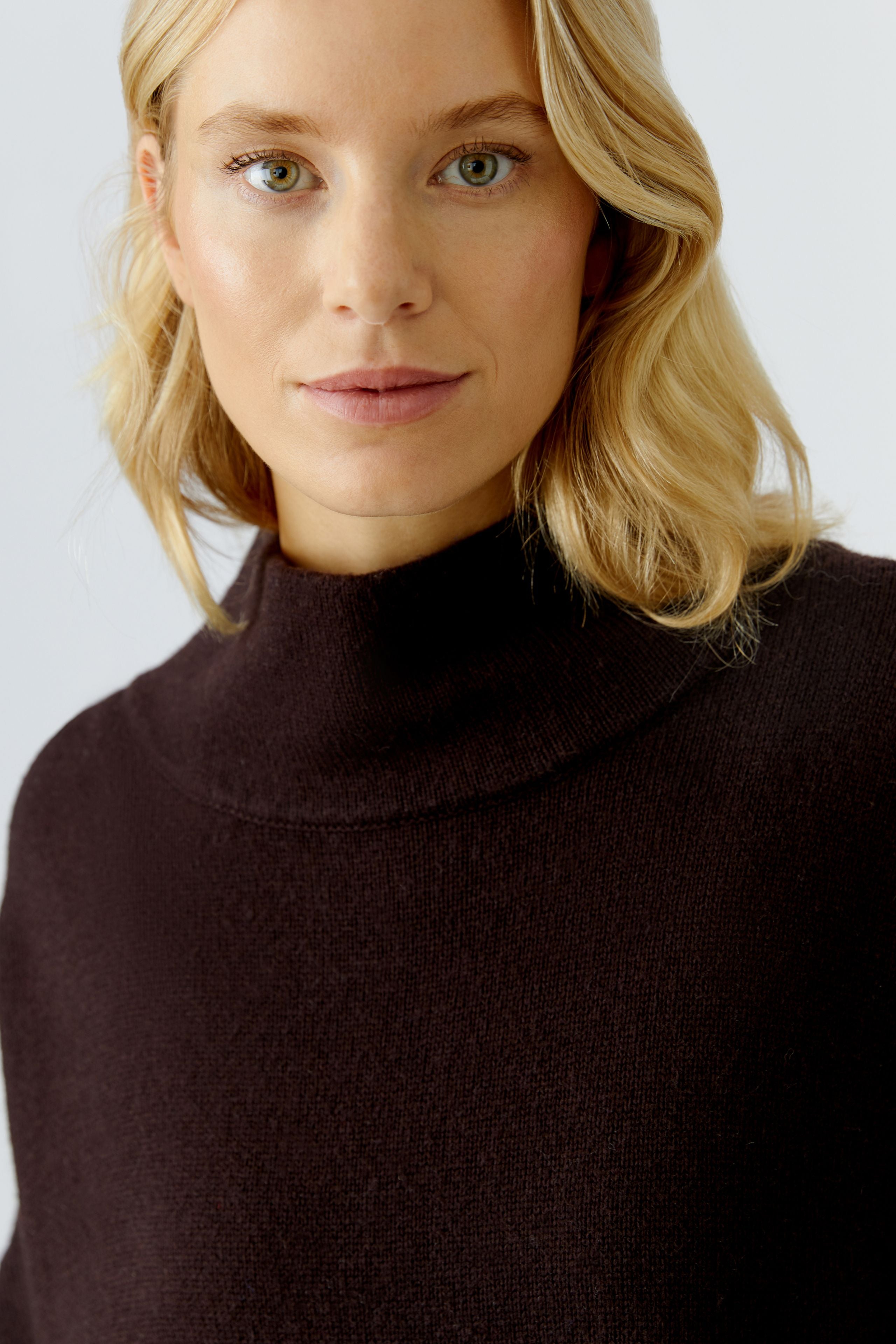 Oui Pullover im Poncho Style und tief eingesetztem Arm