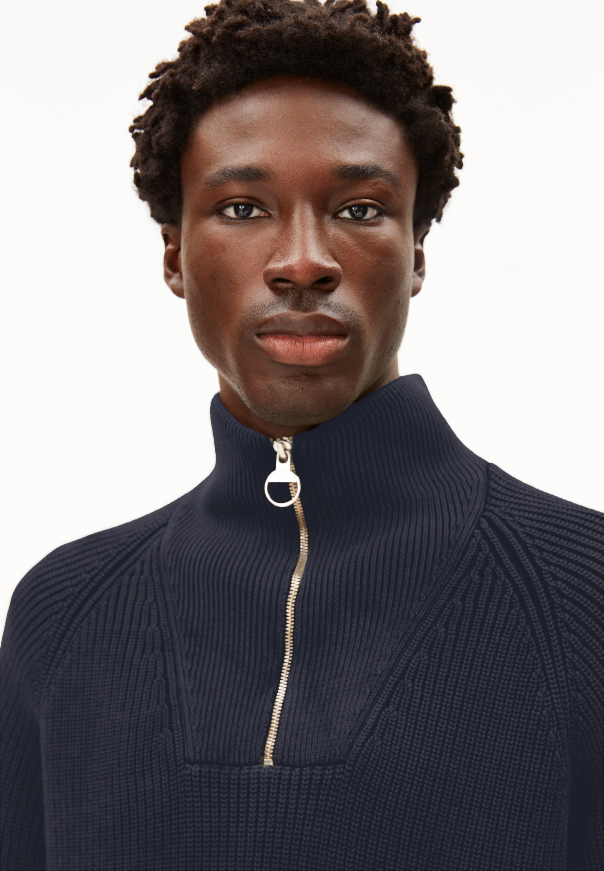 Armedangels Pullover KAALVES GMT DYE aus Bio-Baumwolle