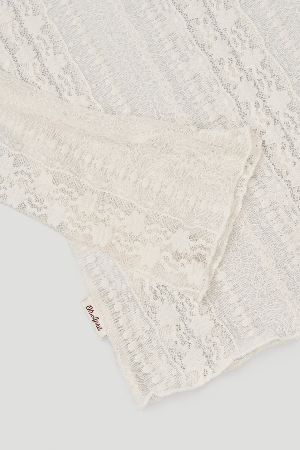Oh April Zahara Lace Longsleeve off white