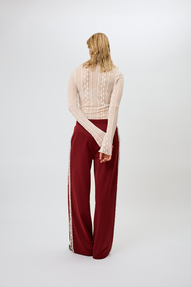 Oh April Zahara Lace Longsleeve off white