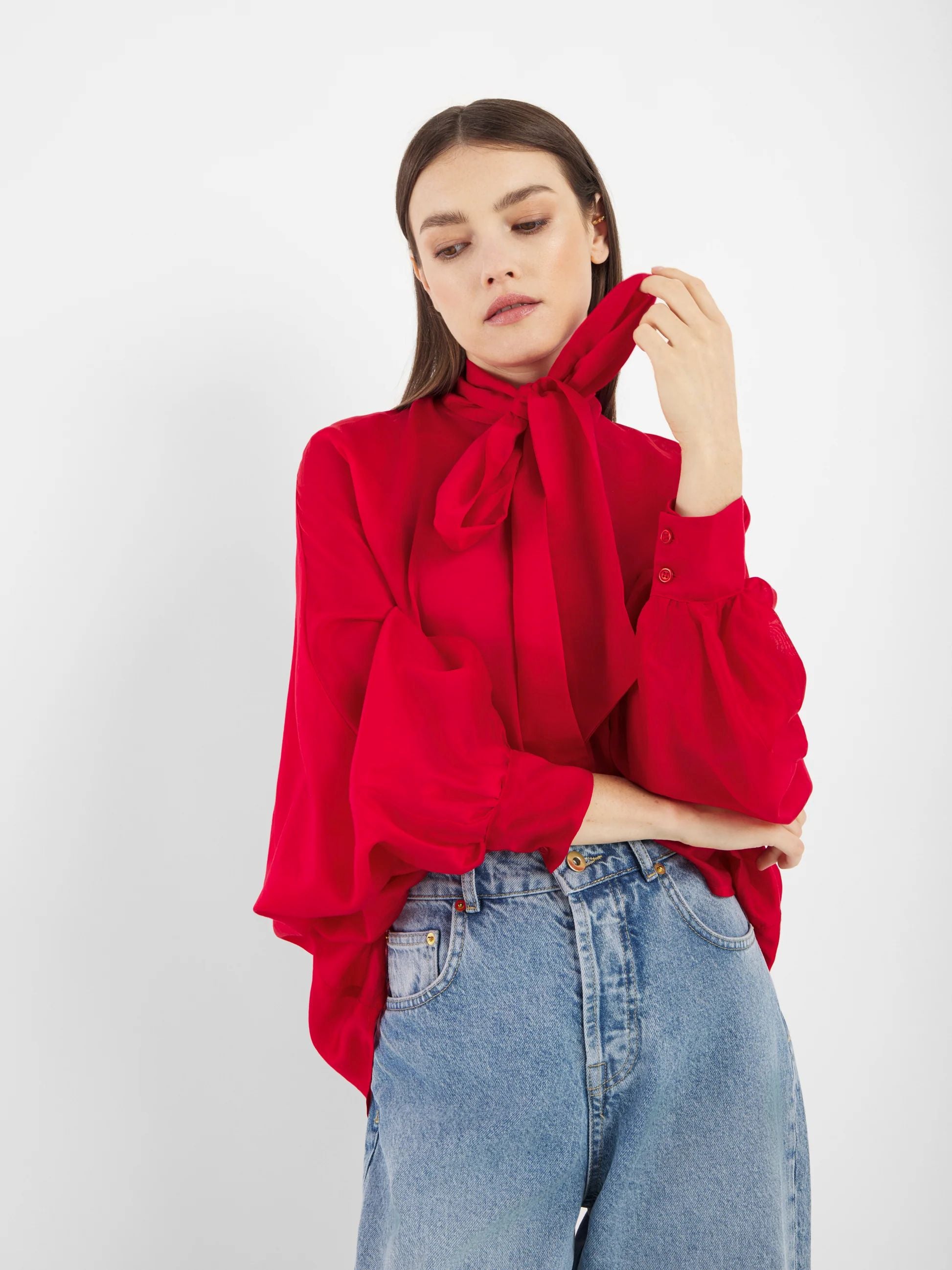 SoSue Antonia Bow Bluse