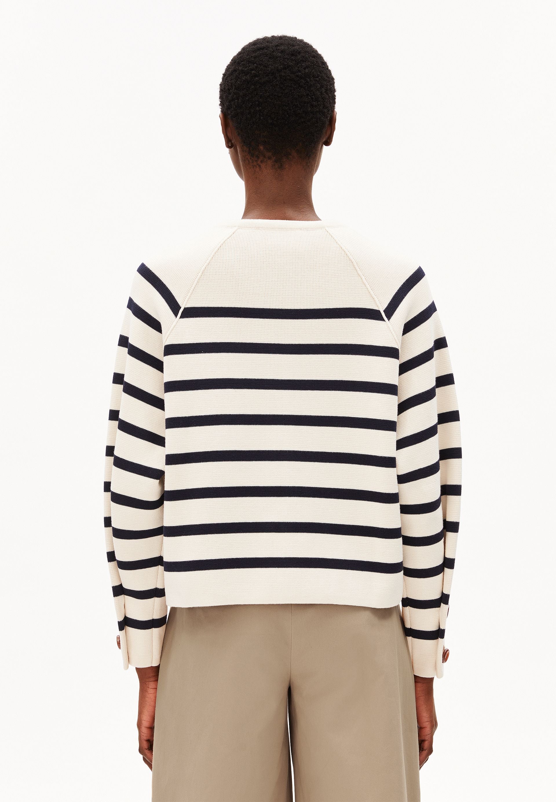 armedangels gestreifte Strickjacke aus Bio-Baumwolle