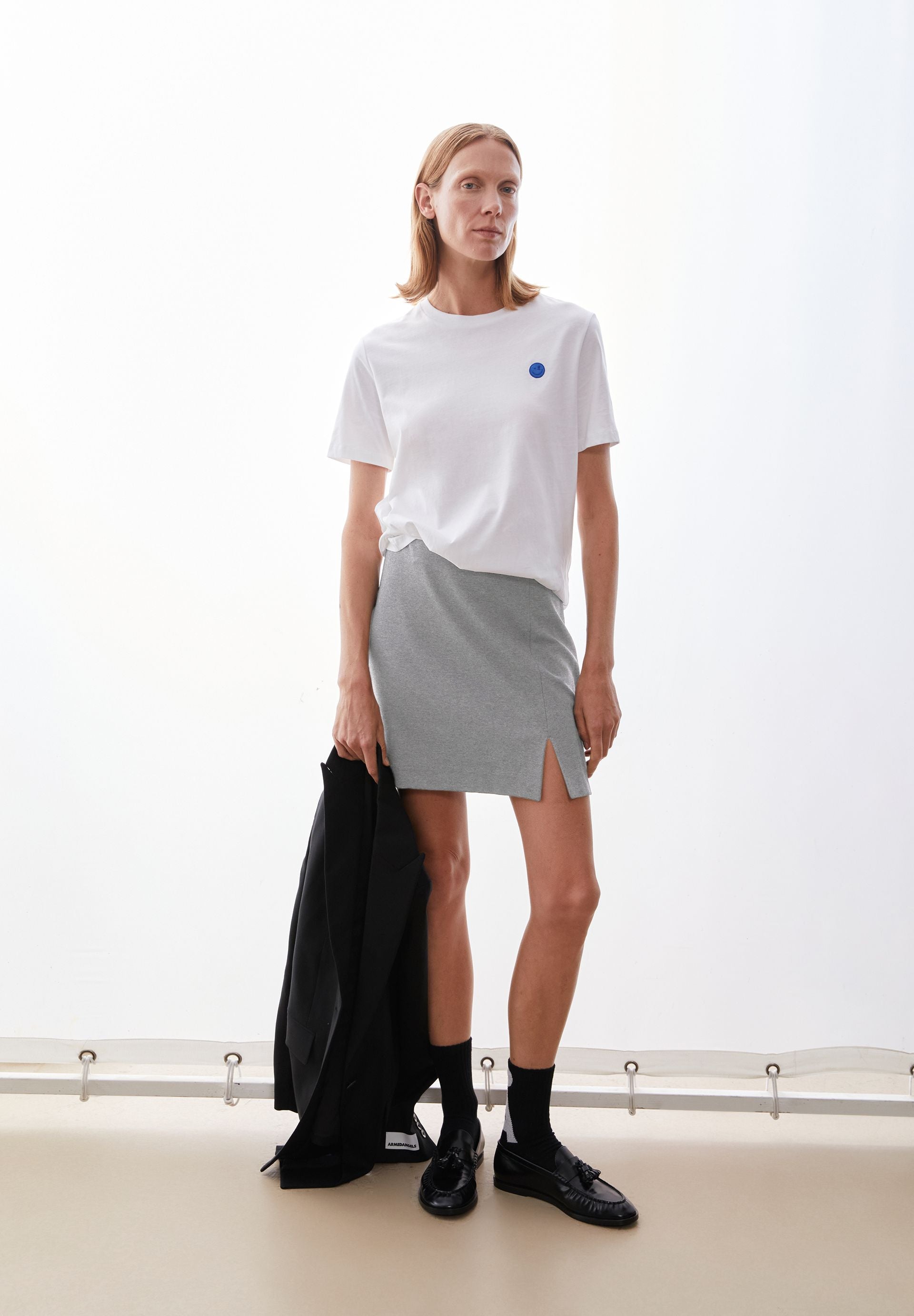 armedangels T-Shirt LUALAA EMBRO aus Bio-Baumwolle