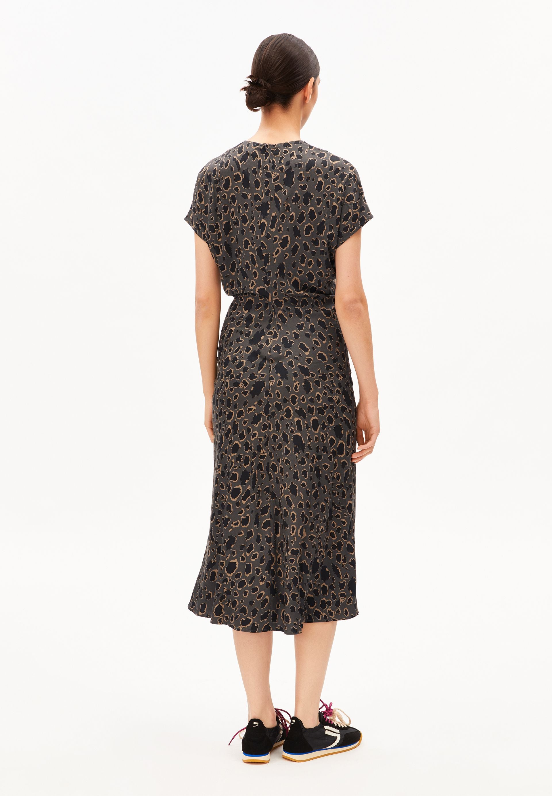 armedangels LEO-FLEDERMAUSÄRMEL MIDI-KLEID