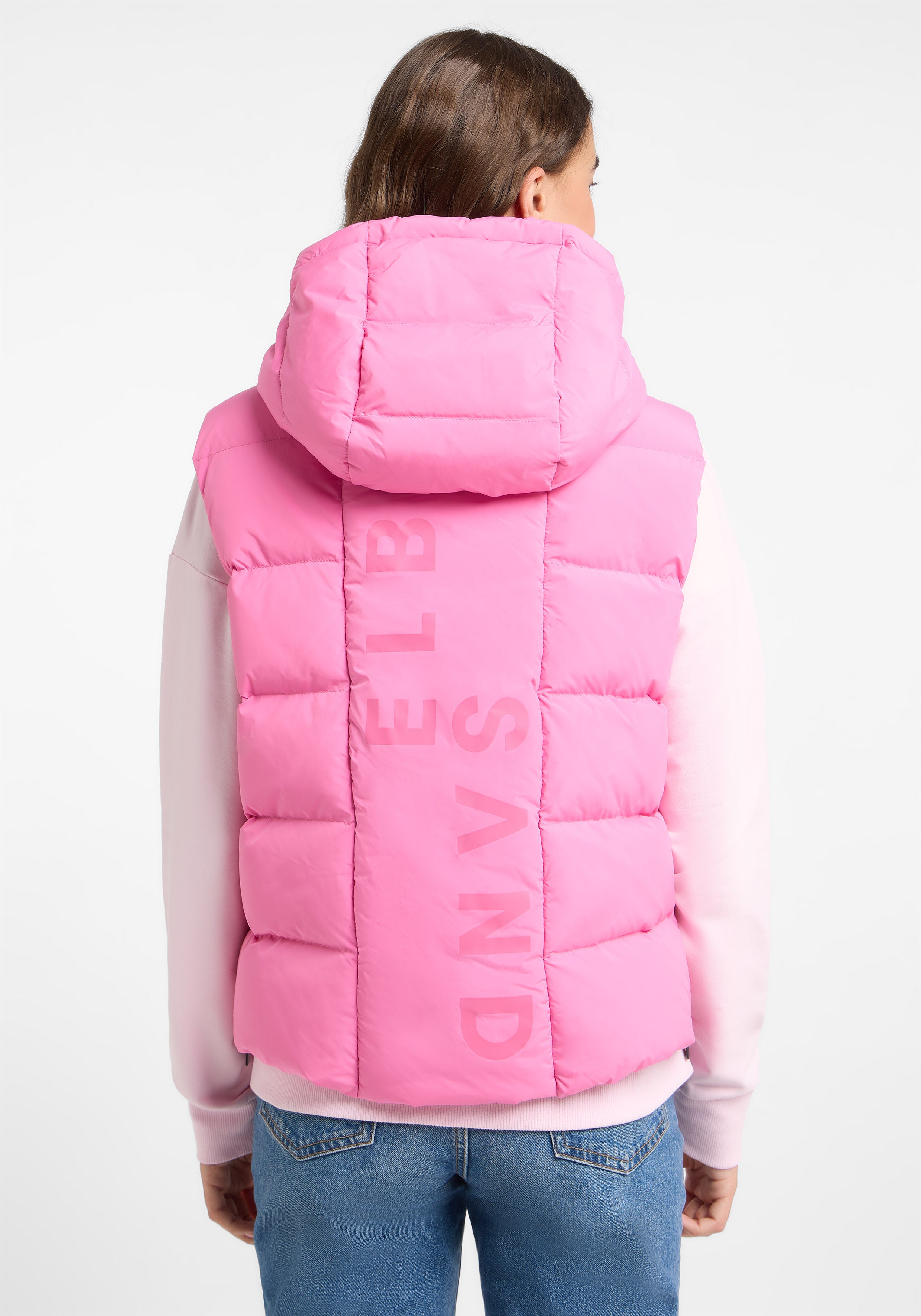 Elbsand Weste Tharu