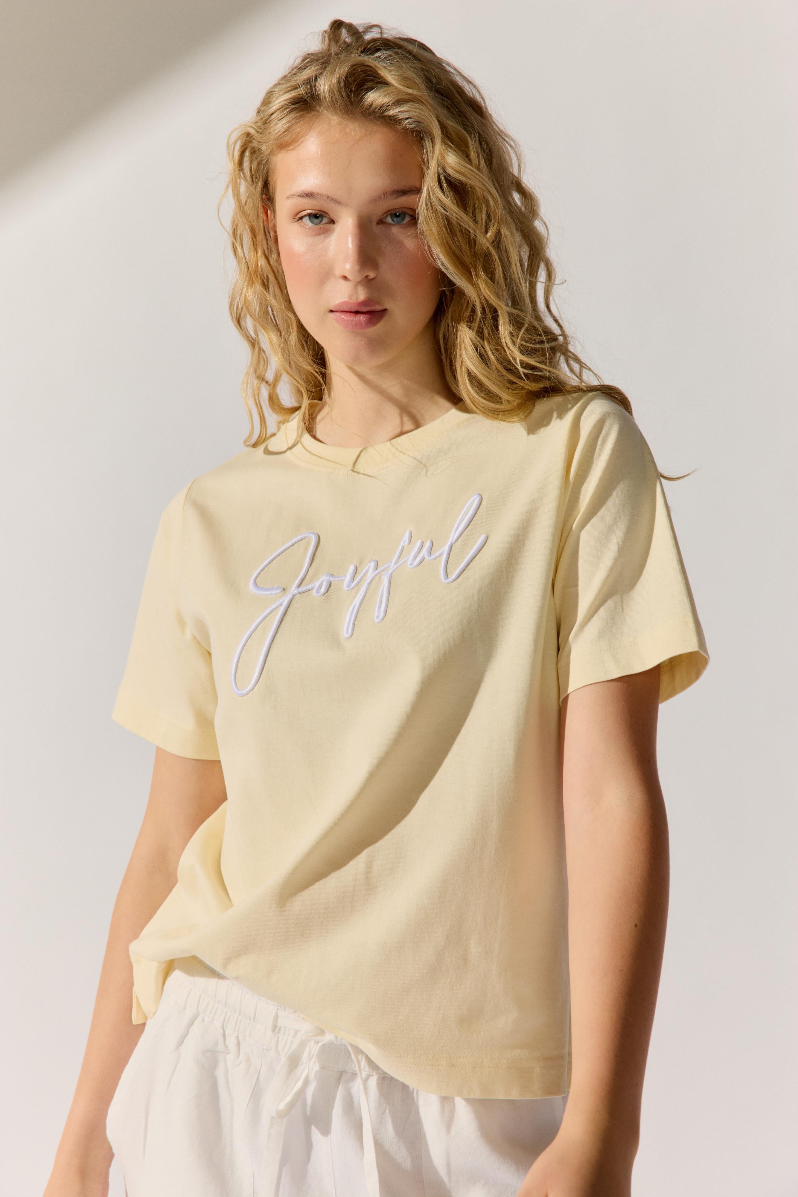 The Fashion People T-Shirt Joyful