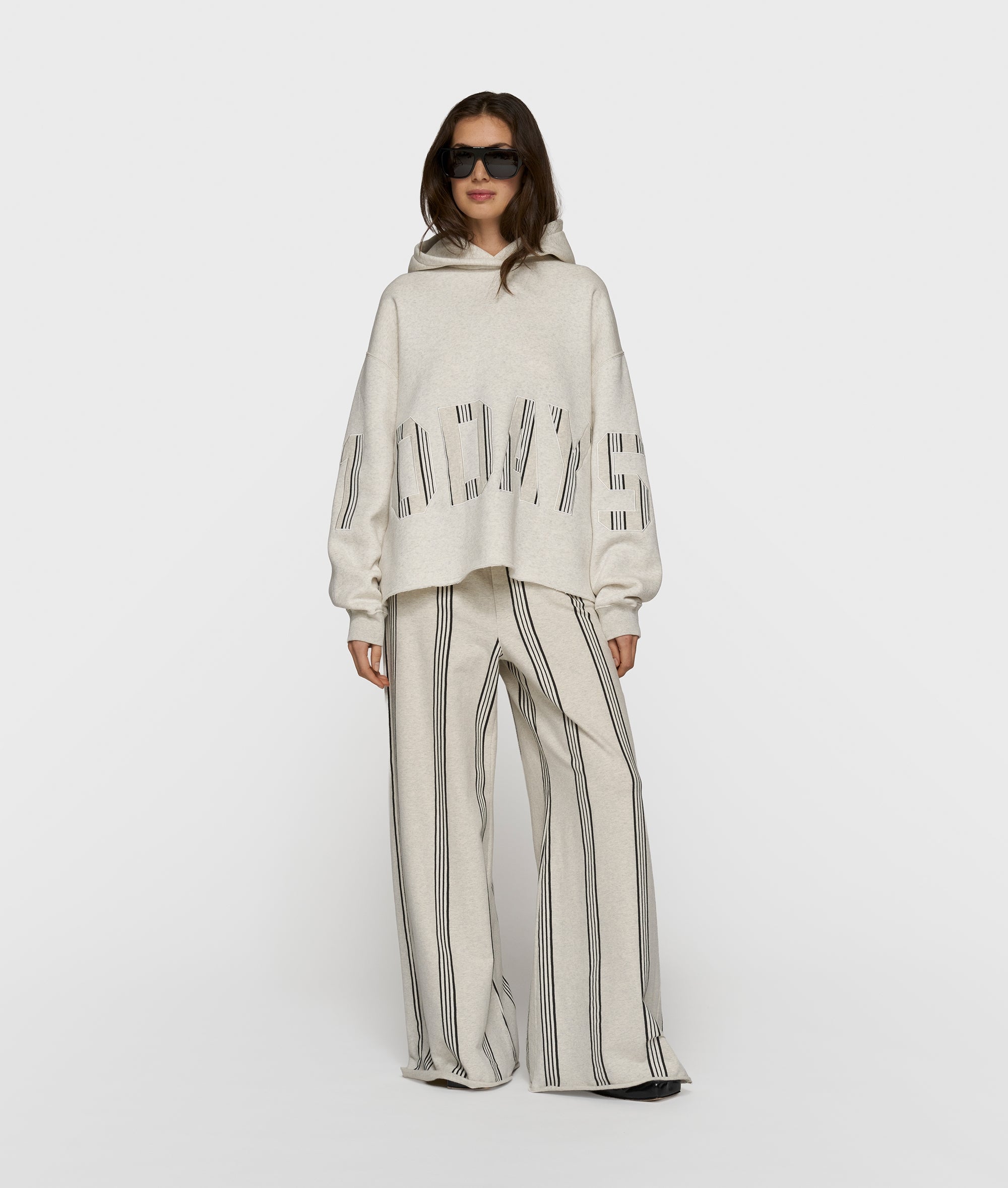 10Days Statement Hoodie 10DAYS