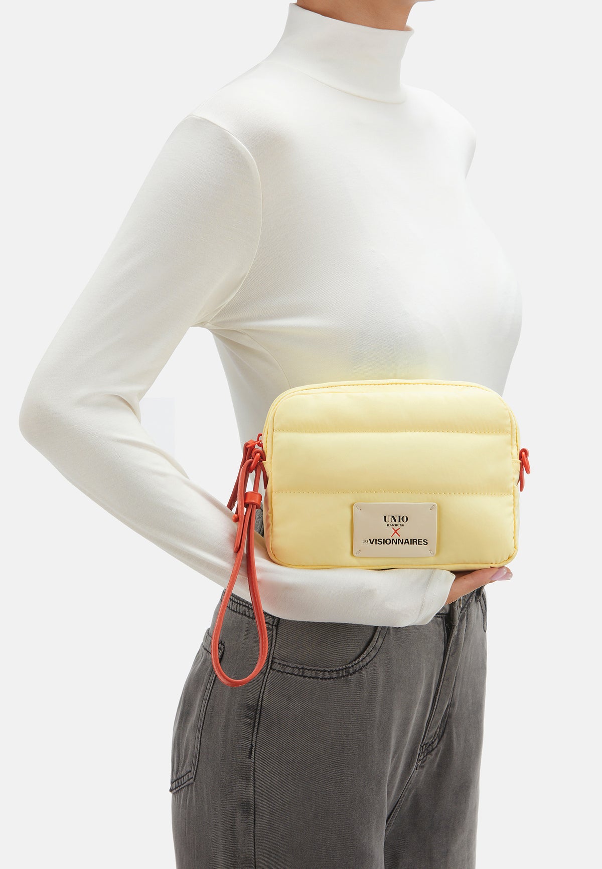 Unio Les Visionnaires  Tasche Paris