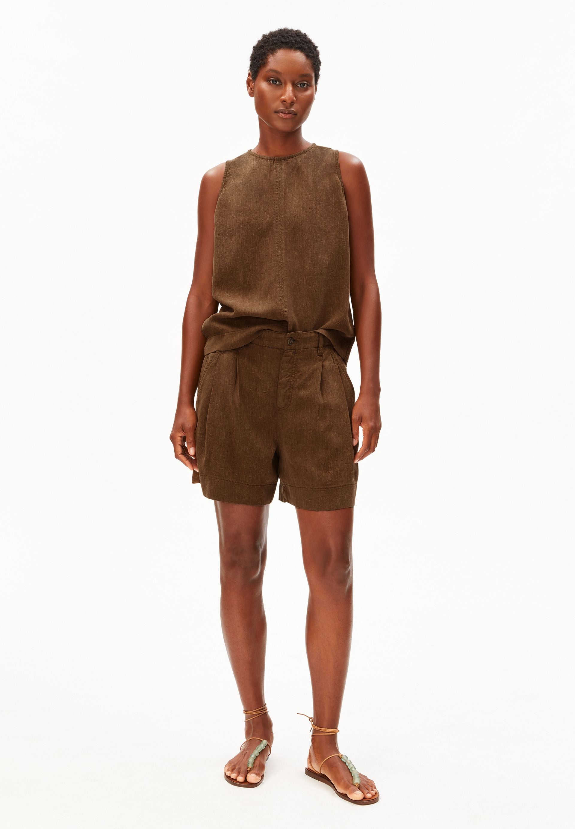 armedangels PIÑAYARN® MIX GMT DYE SHORTS Anam PALF® Mix