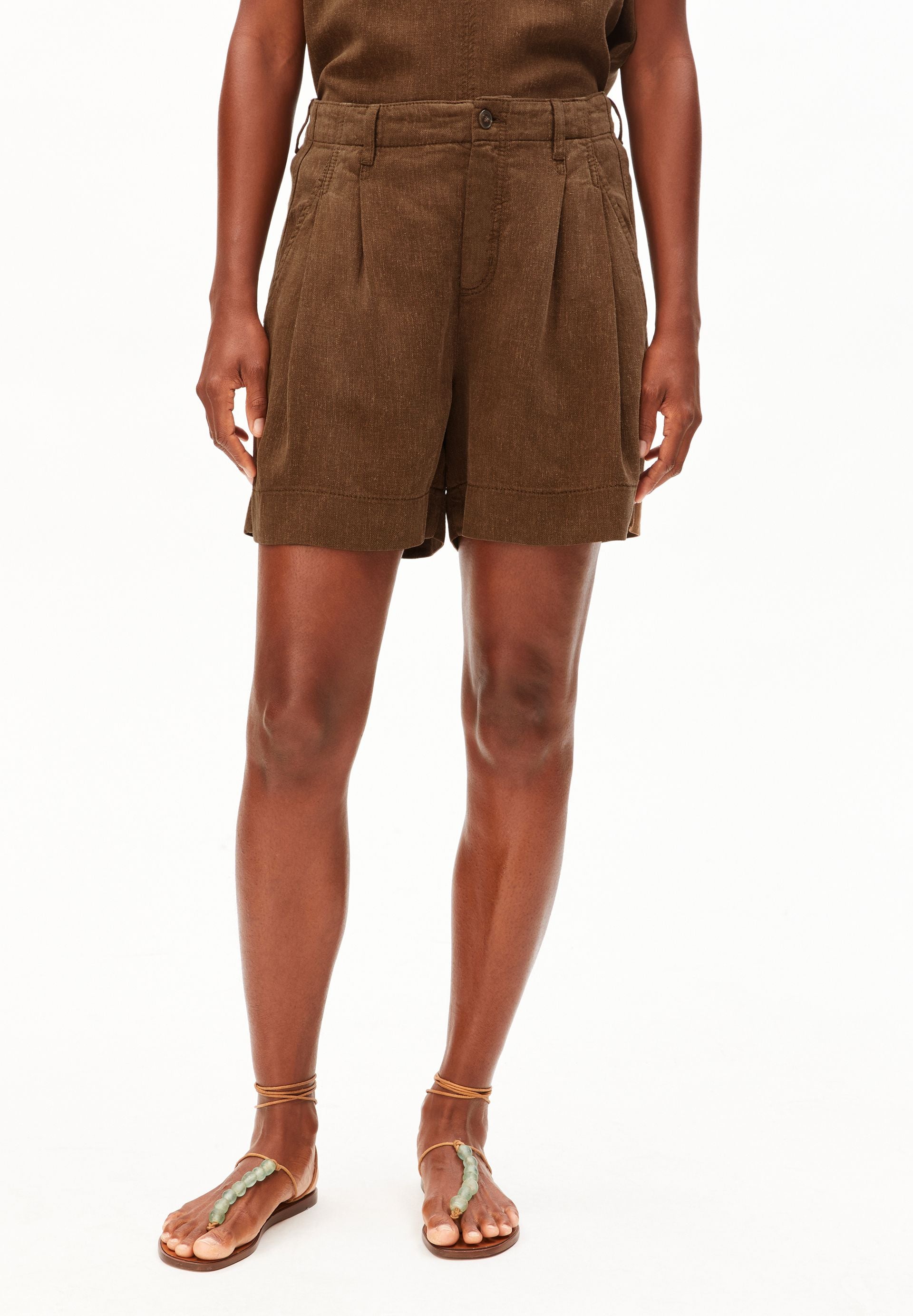 armedangels PIÑAYARN® MIX GMT DYE SHORTS Anam PALF® Mix