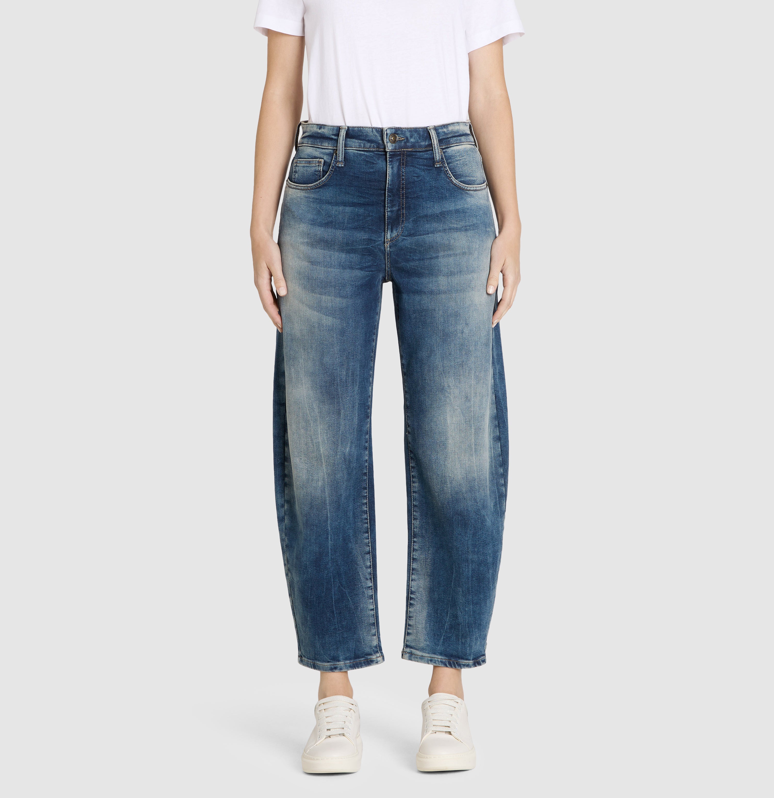 MAC JEANS Light authentic denim Danni