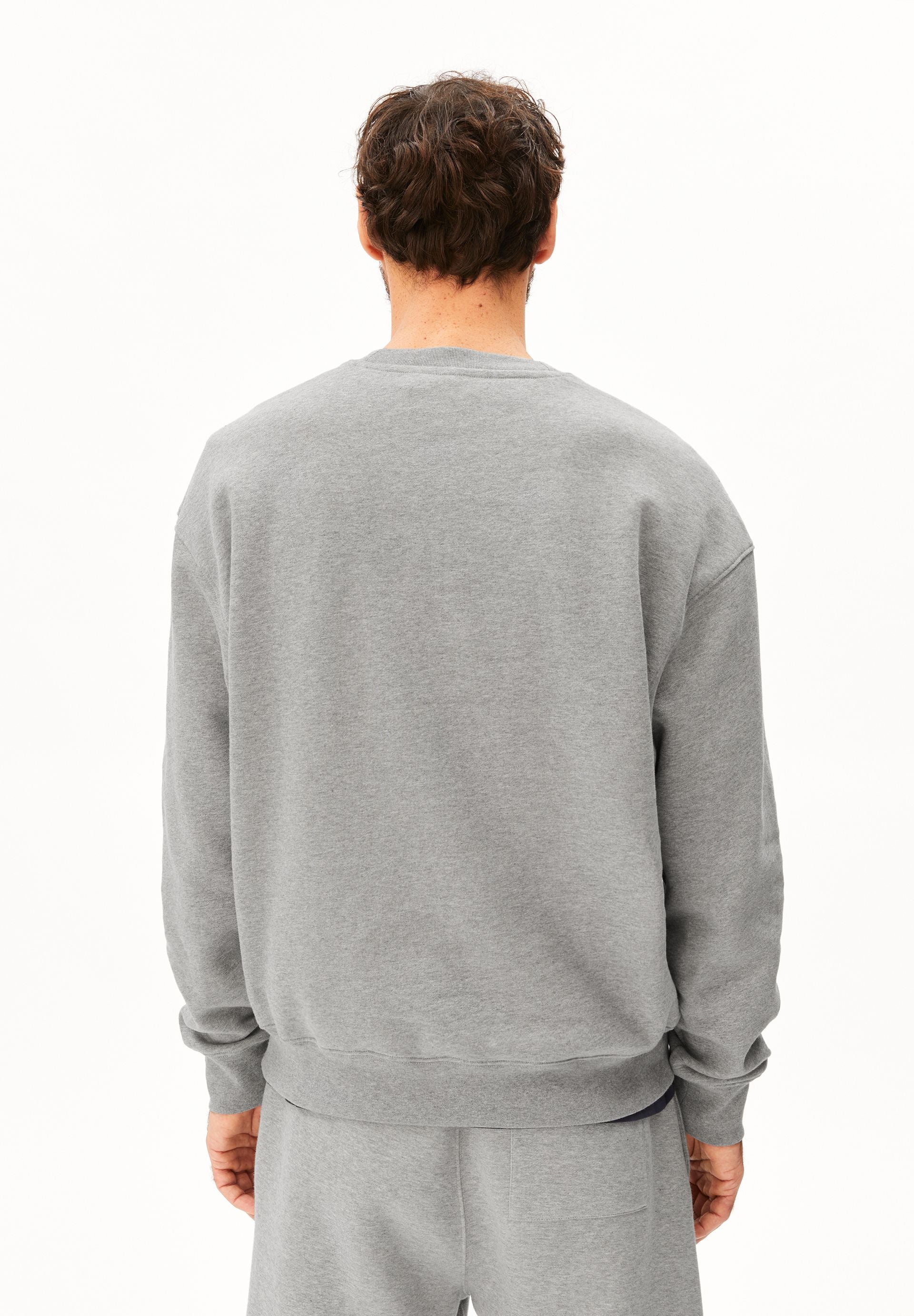 armedangels SWEATSHIRT WORDMARK RELAXED aus Bio-Baumwolle