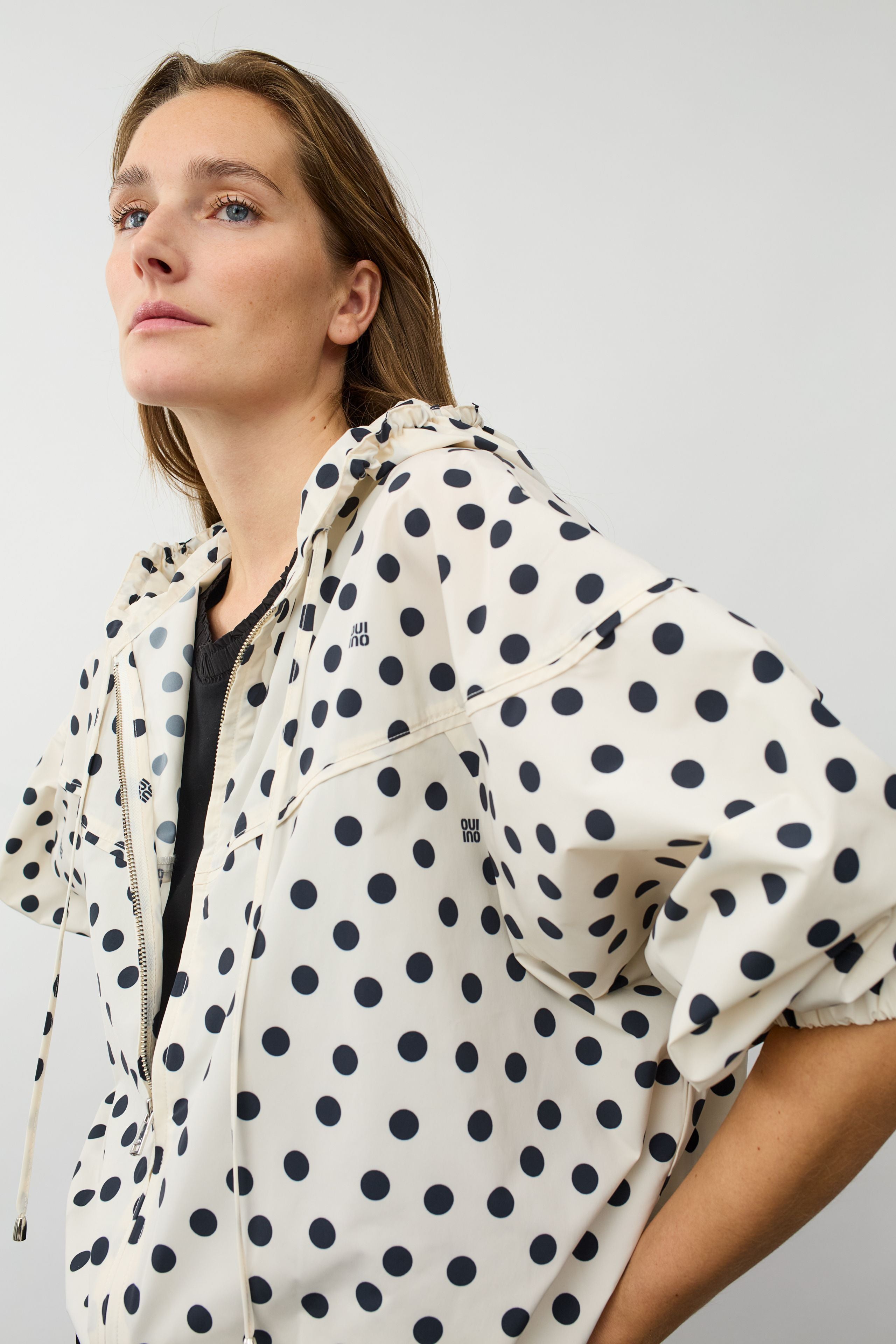 OUI Blouson allover mit gebrandetem Punktedesign