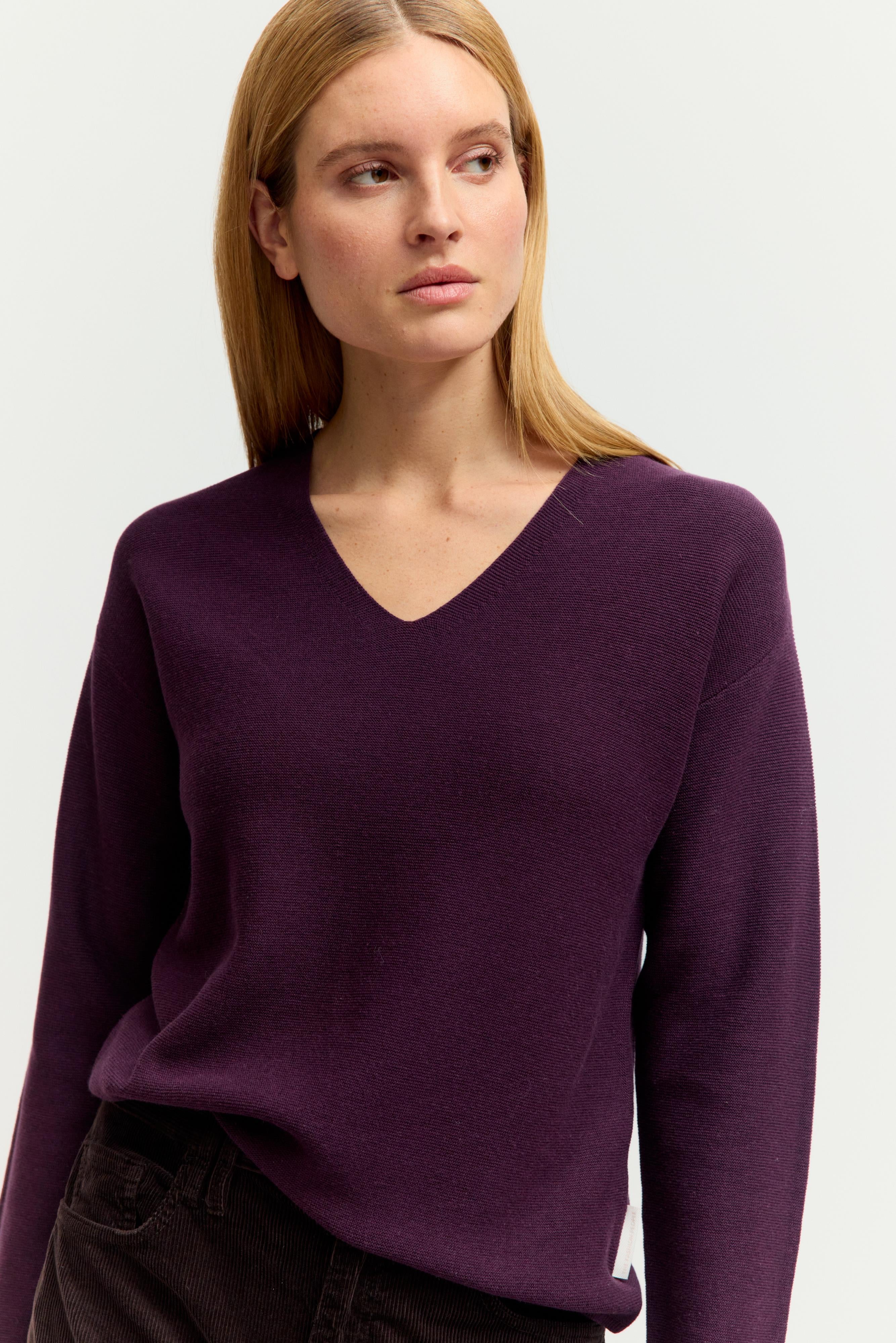 Oversized V-Neck Pullover