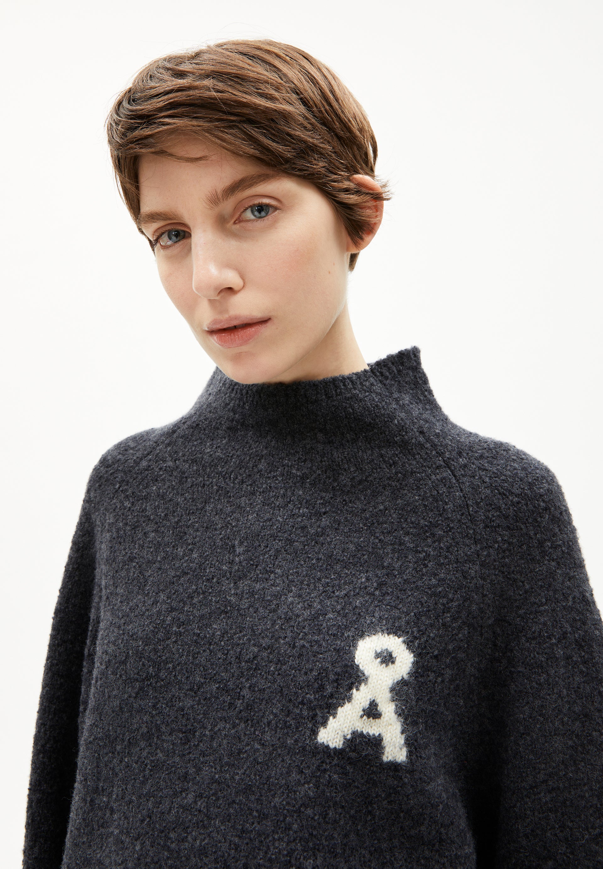 Strickpullover ICONIC Å BOUCLÉ  aus Bio-Woll Mix