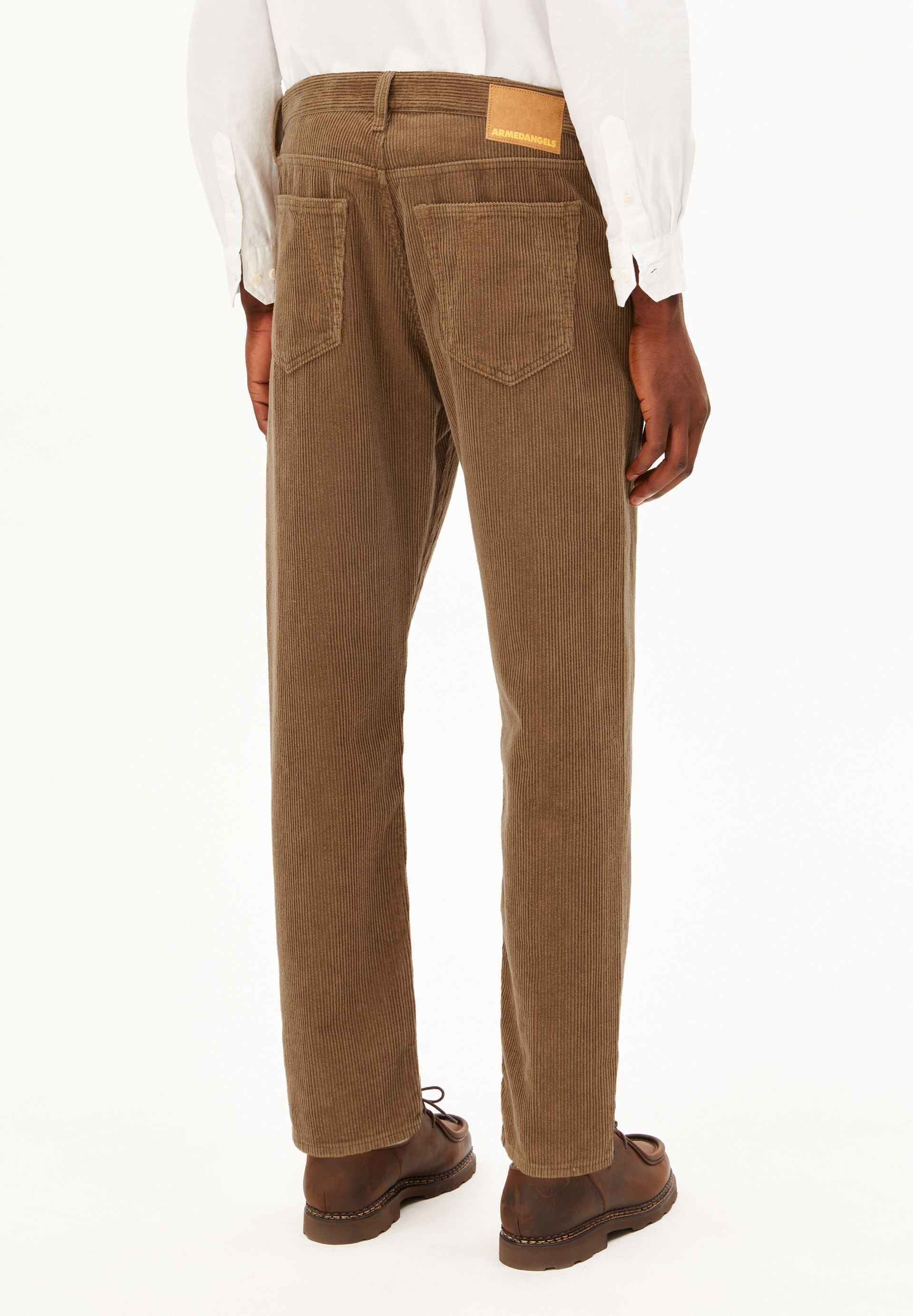Cordhose MAAKX aus Bio-Baumwolle