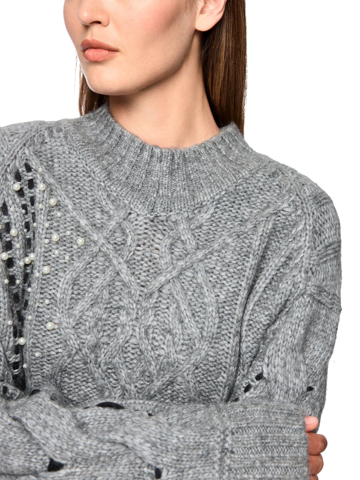 Zopfstrick-Pullover mit Details