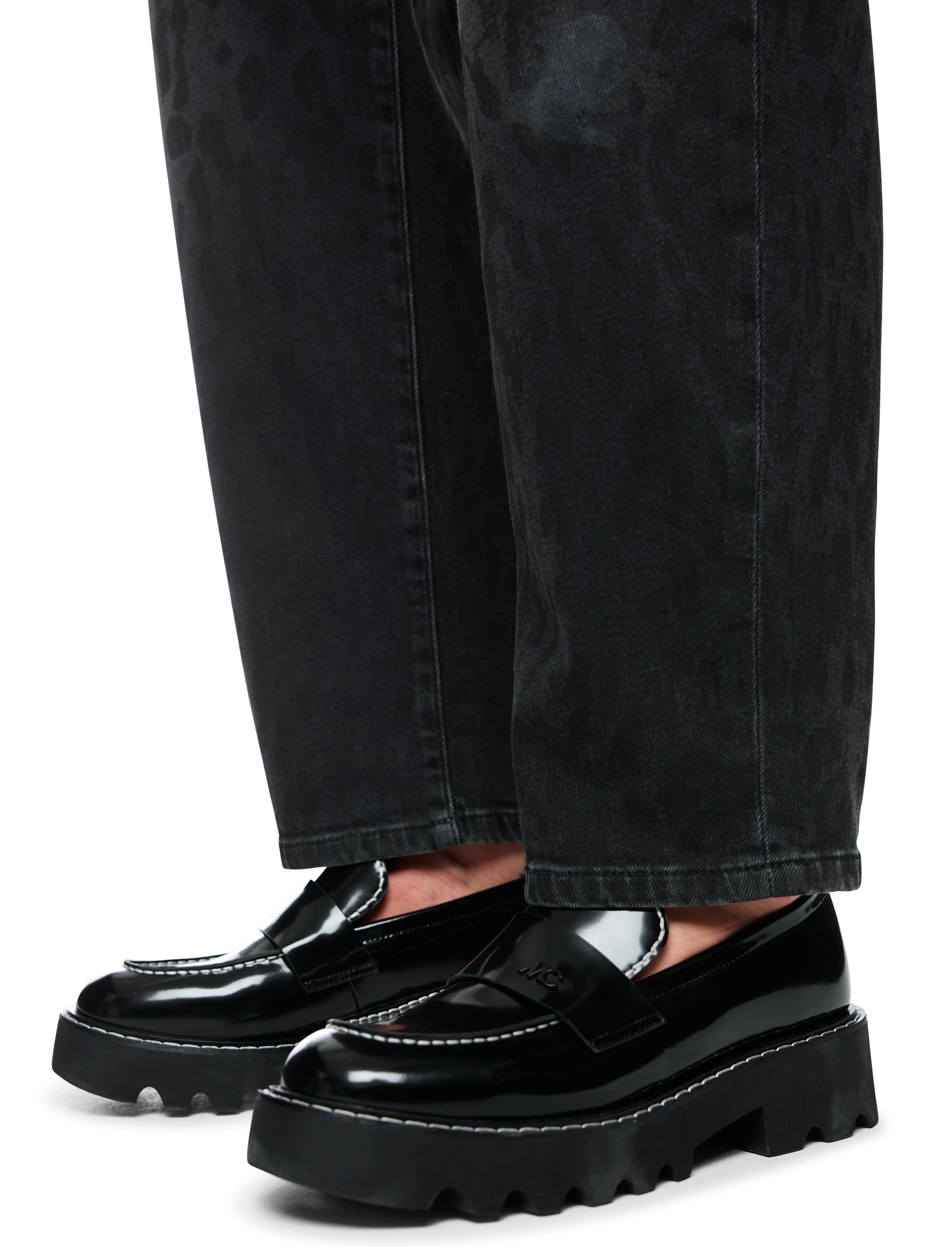 Jeans RUMA mit Leo-Design