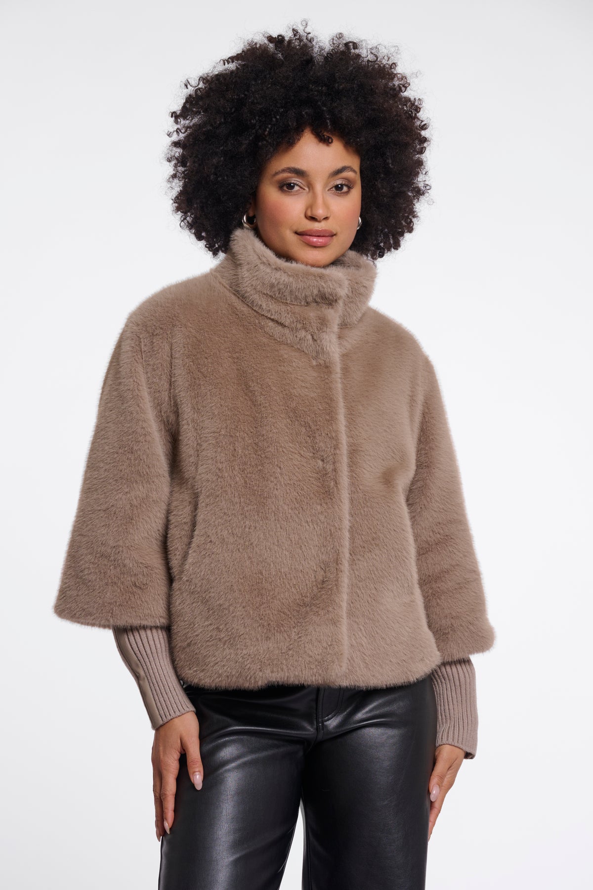 Jacke Nesrin