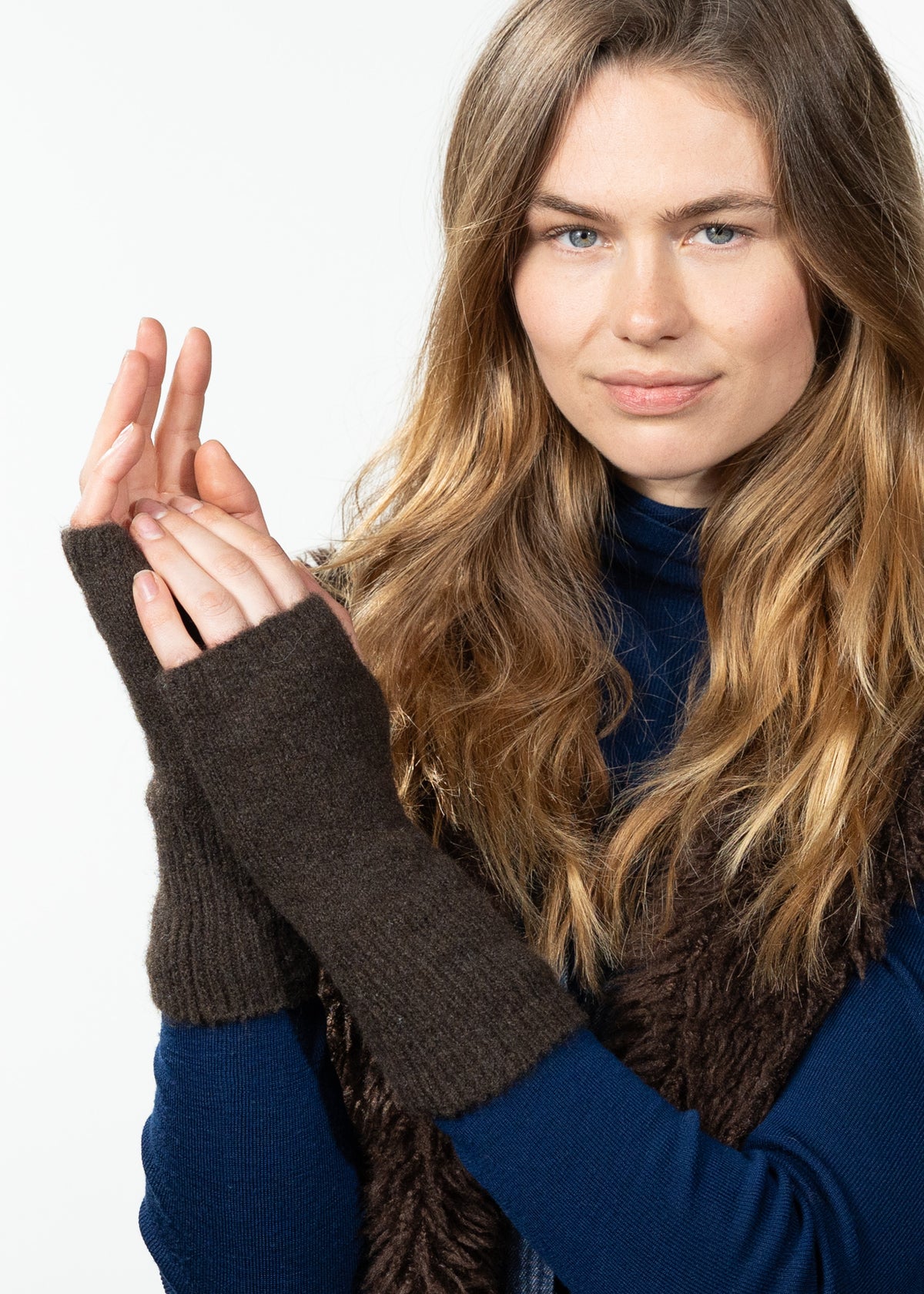 Fhearna Fingerless Gloves