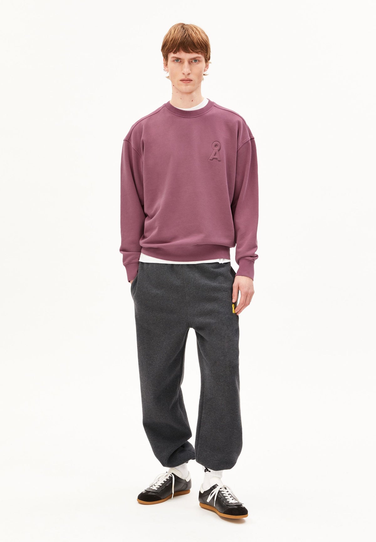 SWEATSHIRT ICONIC Å GMT DYE aus Bio-Baumwolle