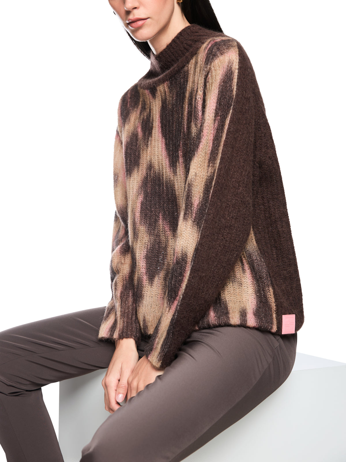 Leo-Pullover Knitted in Germany