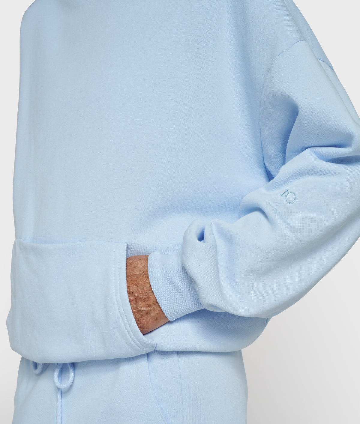 oversized hoodie