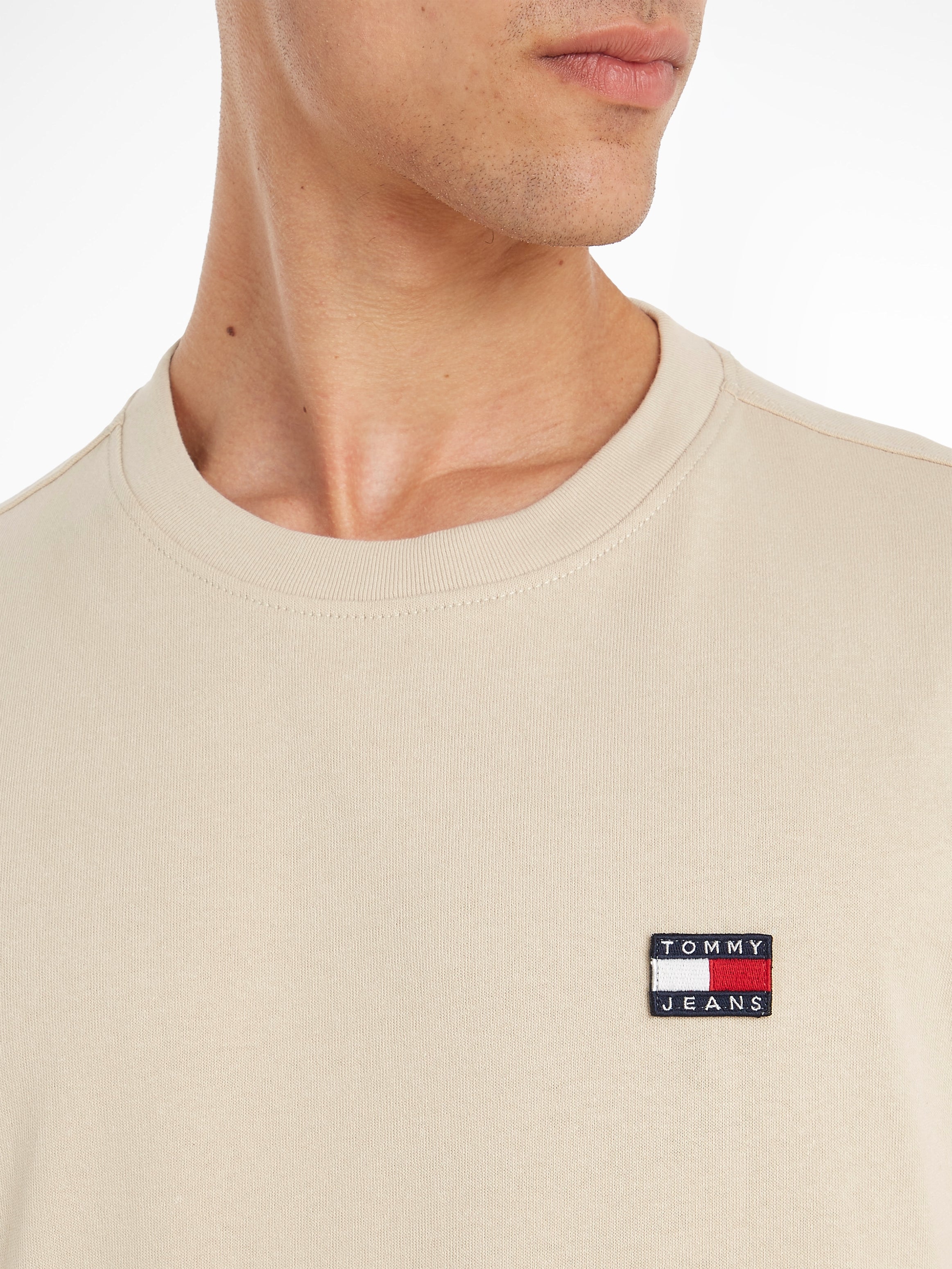 TJM CLSC TOMMY XS BADGE TEE